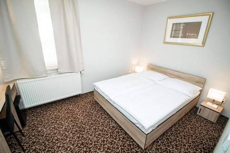Bedroom 4, Hotel Brixen, Praha 2