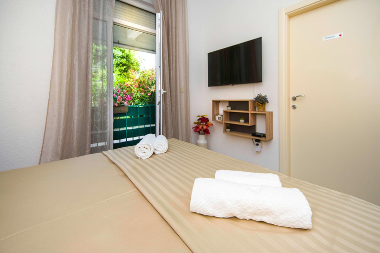 Others 2, Apartment Alice Central Luxe, Split