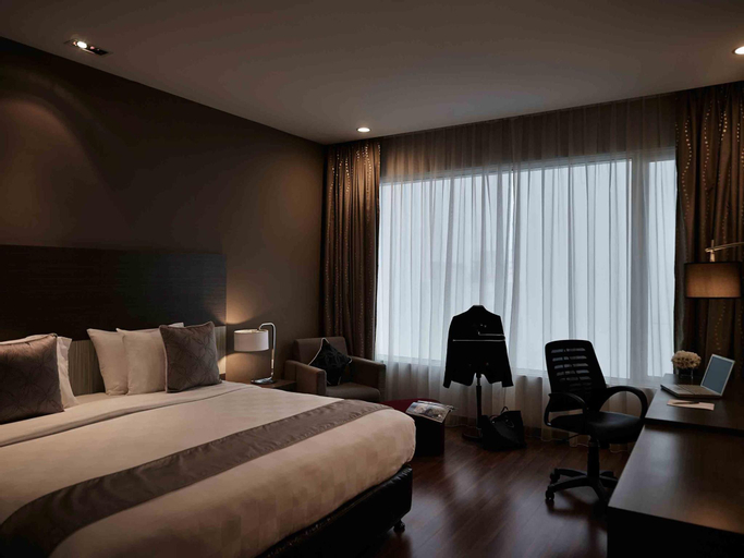 Bedroom 6