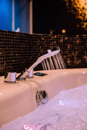 Others 5, City Spa Nijmegen, Nijmegen