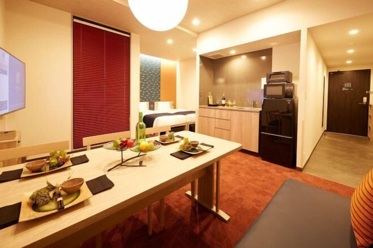 Dining Room 9