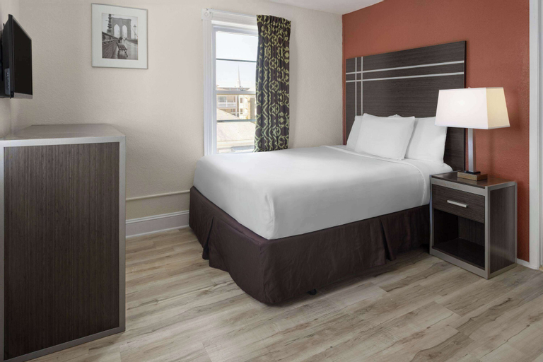 Bedroom 10