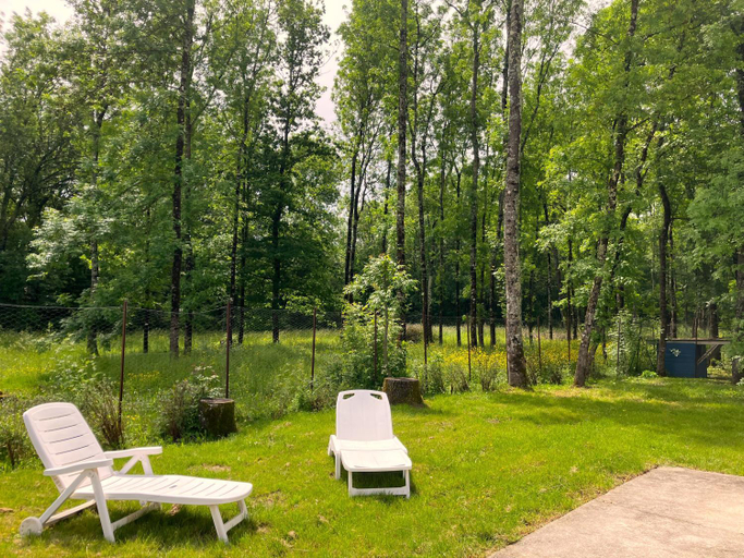 Others 3, Makivka - A 5 min de Cognac - Maison entiere avec 2 chambres, Charente