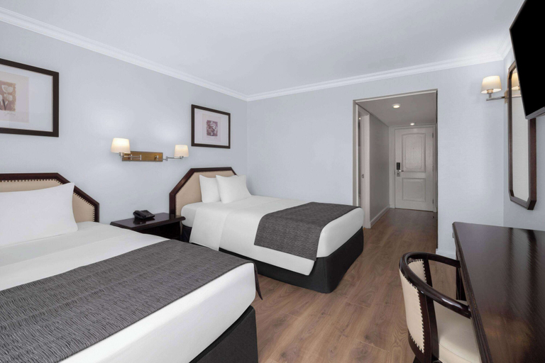 Bedroom 3, Wyndham Garden Santiago Kennedy, Santiago