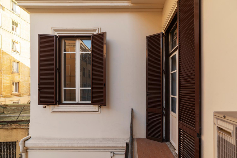 Others 5, GuestHost - Residence Borgognoni Apartments, Roma
