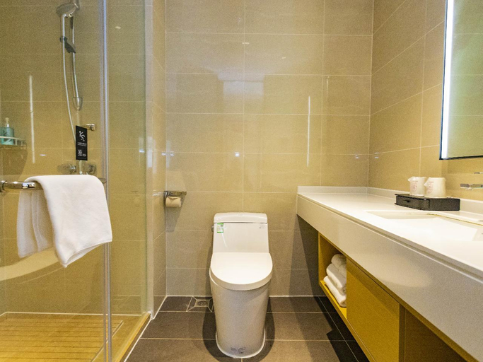 Bathroom 3, City Comfort Inn Xingye County Government Square, Yulin
