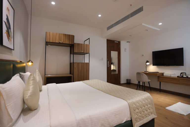 Bedroom 13