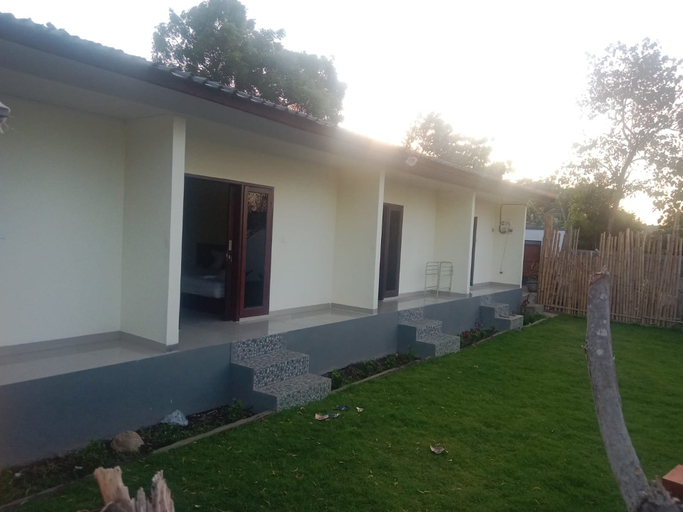 Exterior & Views, Me'Sari Guest House, Karangasem