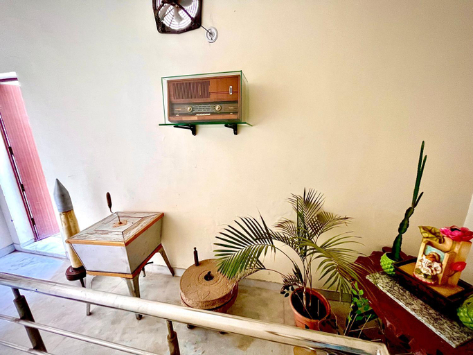 Others 5, Colonel's Abode, Agra