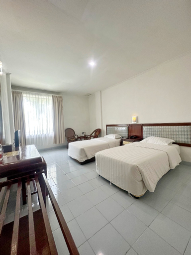 Bedroom 6