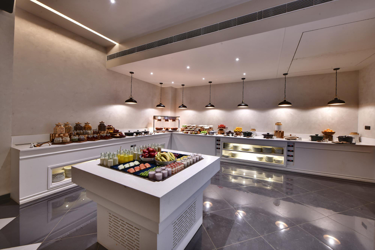 Food & Drinks 5, MAIRA RESORT AND CONVENTION CENTER, Raipur