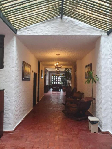 Others 4, Hotel Compostella, Paipa