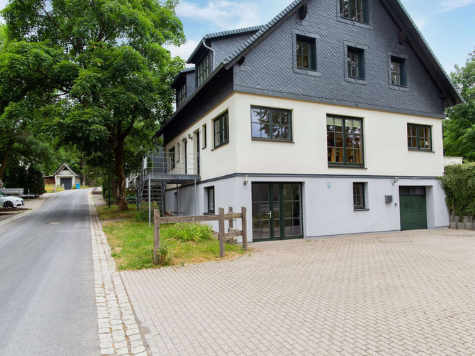 Exterior 2, Holiday Home With Terrace, Hildburghausen