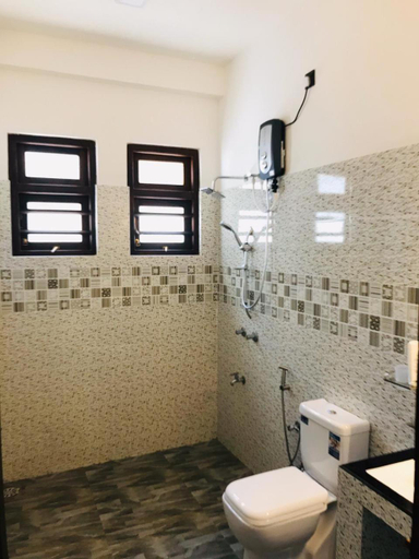 Bathroom 5, LSC Villa, Weligama