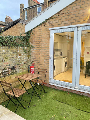 Cozy En-suite near Stratford, London