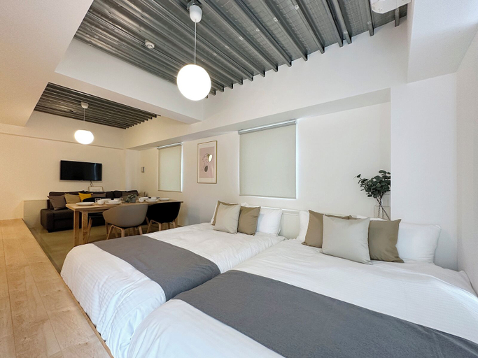 Bedroom 3, Arts Dobashi, Hiroshima