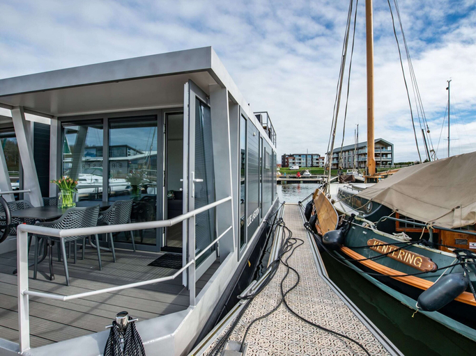 Exterior 3, Waterlodge in Kamperland by Veerse Meer, Noord-Beveland