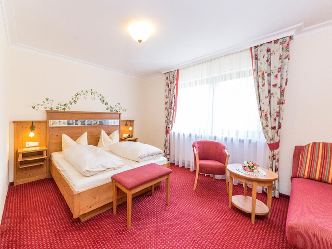Bedroom 2, Brauerei Gasthof Reblitz, Lichtenfels