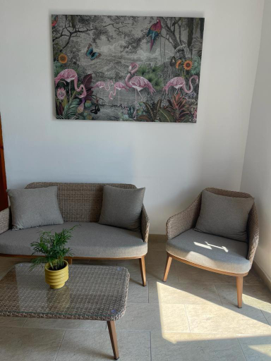 Others 3, Hotel Oltenia, Tuzla