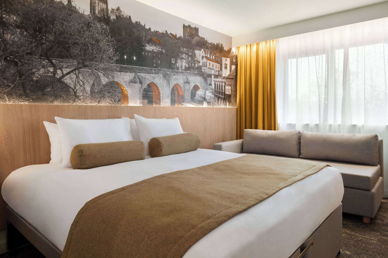 Bedroom 2, Super 8 by Wyndham Durham, Durham