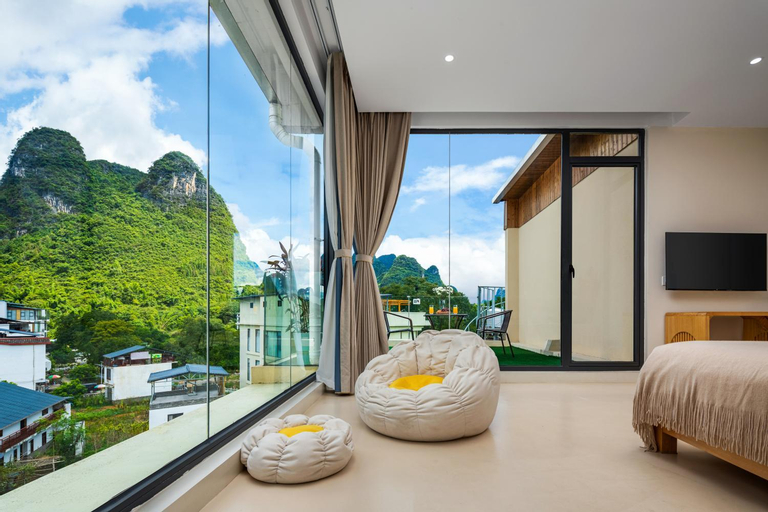 Bedroom 2, Dreamland Inn, Guilin