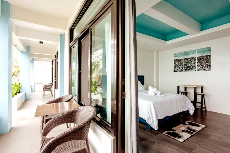 Others 5, Casa Noah, Tagaytay City