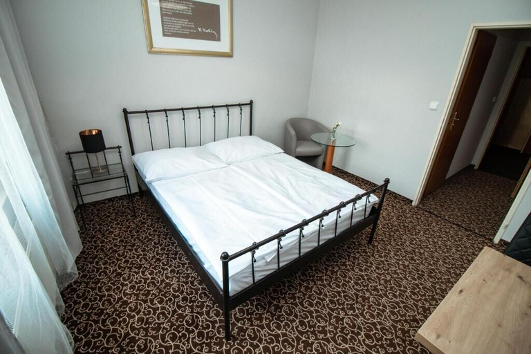 Bedroom 4, Hotel Brixen, Praha 2