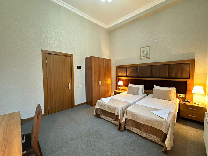 Bedroom 3, Turkiye Hotel - Free Massage - Free Swimming Pool, Baku