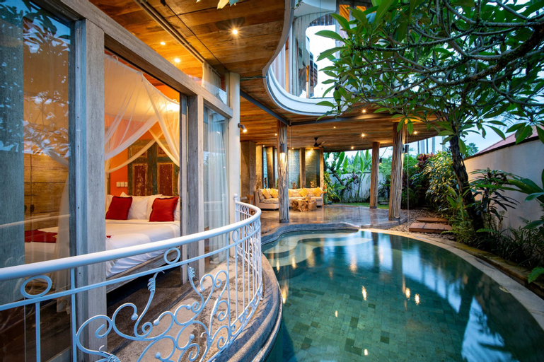 Swimming Pool 17