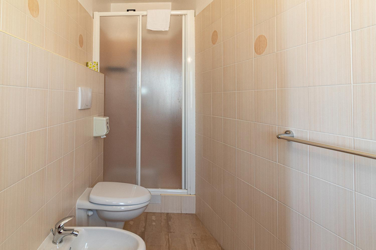 Others 5, Locanda dell'Adriatica, Chieti