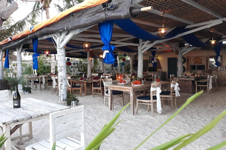 Food & Drinks 5, Cemara Beachfront Suite, East Sumba