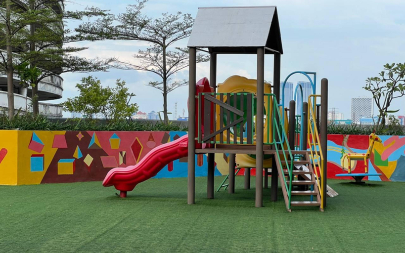 Family & Kids, Good Location and Serene 2BR at Linden Apartment By Travelio, Surabaya