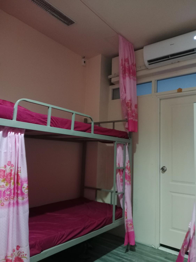 Bedroom, 1919hostel, Phuket Island