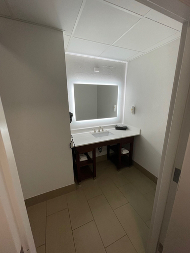 Bathroom 4, Comfort Suites Crossville, Cumberland