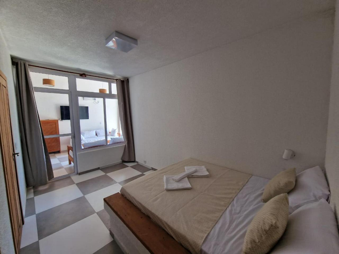 Bedroom 21