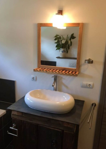 Bathroom 3, Holiday Apartment Wellness & Relaxation, Wunsiedel im Fichtelgebirge