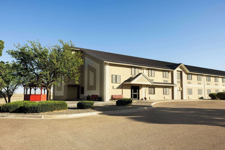 Exterior & Views 2, Travelodge by Wyndham Vaughn, Guadalupe