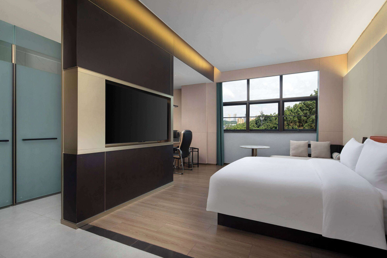 Bedroom 2, Days Hotel BY Wyndham Changsha Kaifu, Changsha