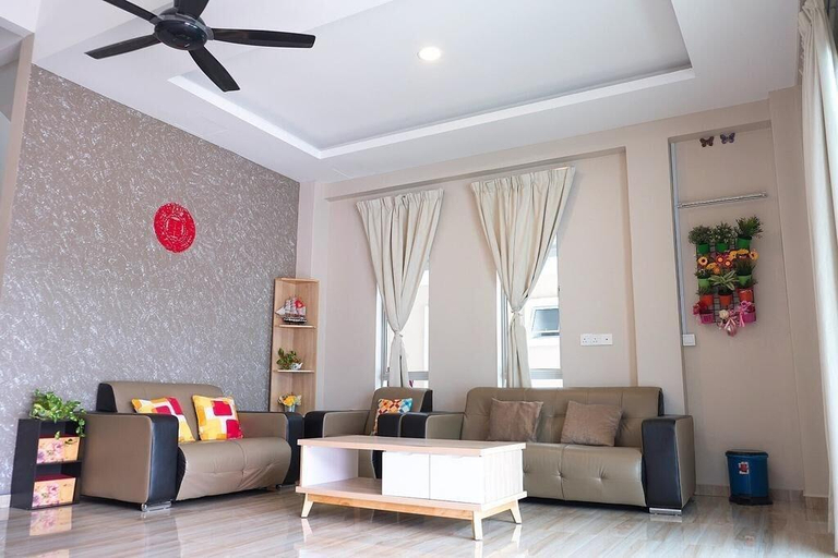 Public Area 2, Ok Family Villa, Kinta