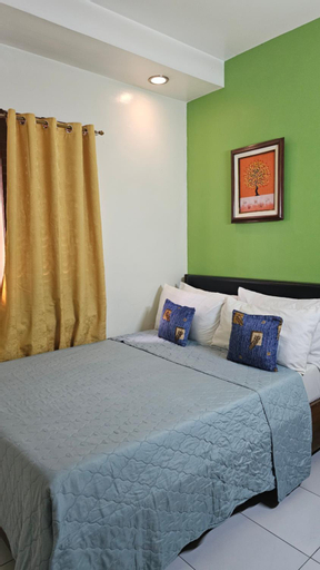 2, 20 Studio Hotel, Cainta