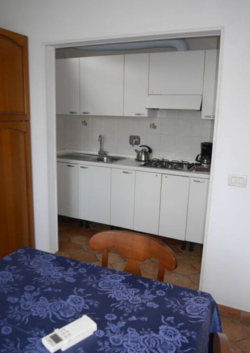 Private kitchen, Stella Aurea Comfortable Holiday Residence, Imperia