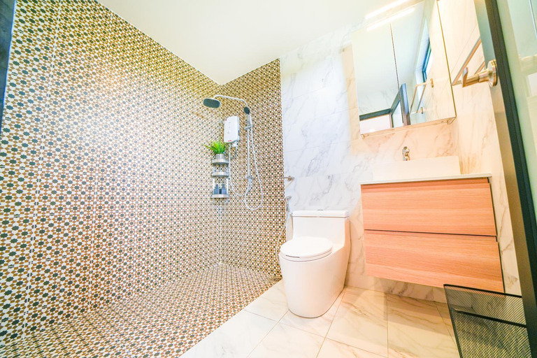 Bathroom 4, Hangouts Urban Eco Langkawi, Langkawi