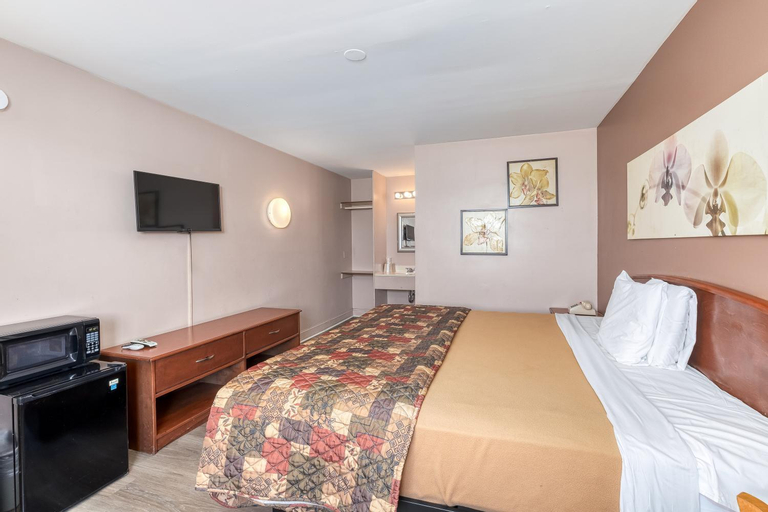 Bedroom 10