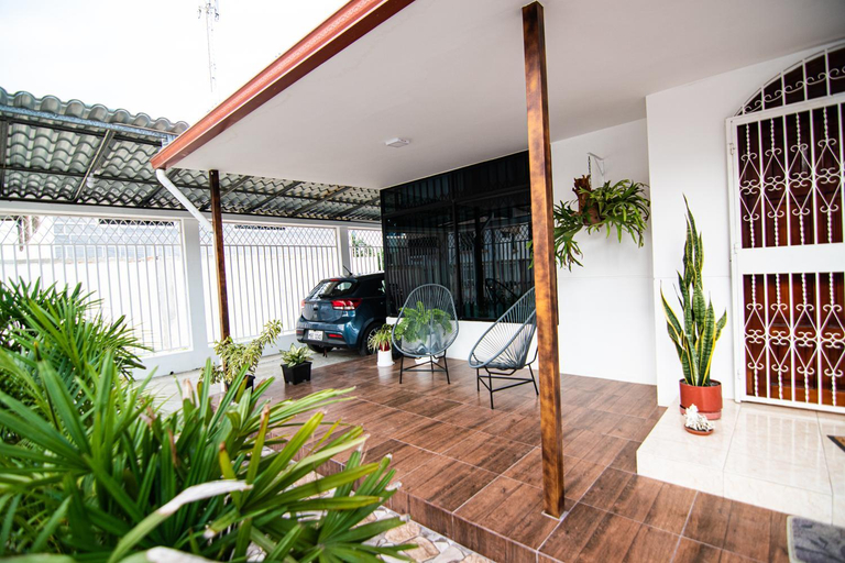 Others 3, Habitaciones privadas, Casa de Amber, Manta, Manta