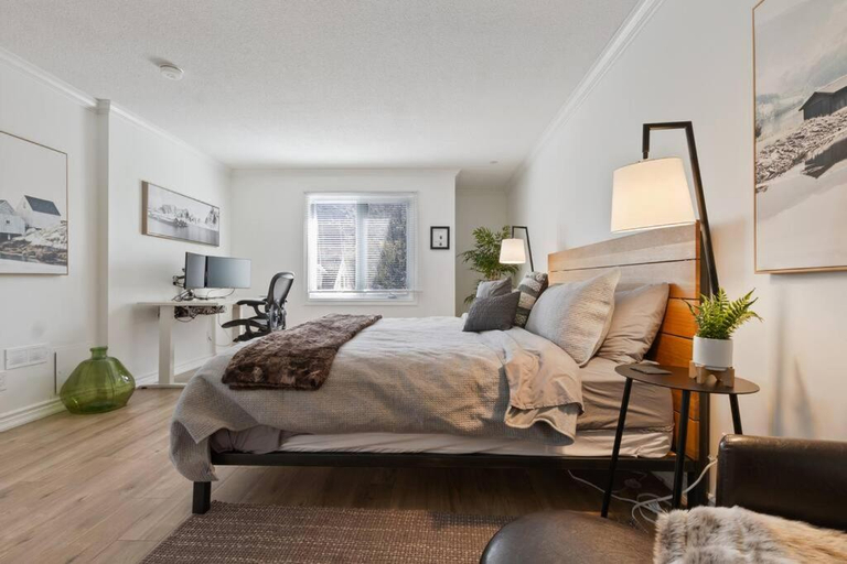 Bedroom 2, Modern/Rustic 2 Story Condo/3 Min Walk to Village, Grey