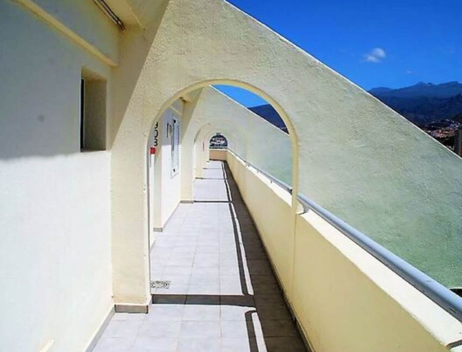 Property grounds 2, Penthouse Playa de las Americas, Santa Cruz de Tenerife