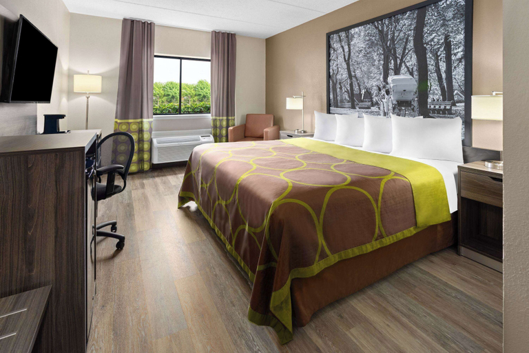 Bedroom 4, Super 8 by Wyndham Henrietta/Rochester Area, Monroe