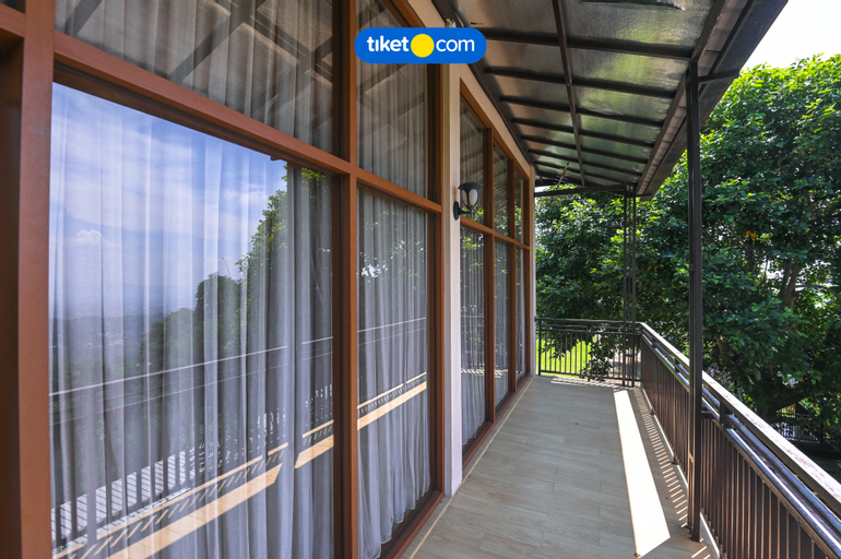 Exterior & Views 5, Villa Taman Love, Bandung