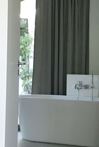 Bathroom, Apartment in Pleisweiler-oberhofen, Südliche Weinstraße