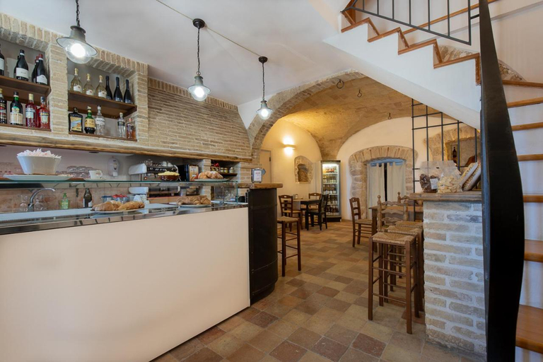 Others 3, Cuore Nero Food and Relax, L'Aquila